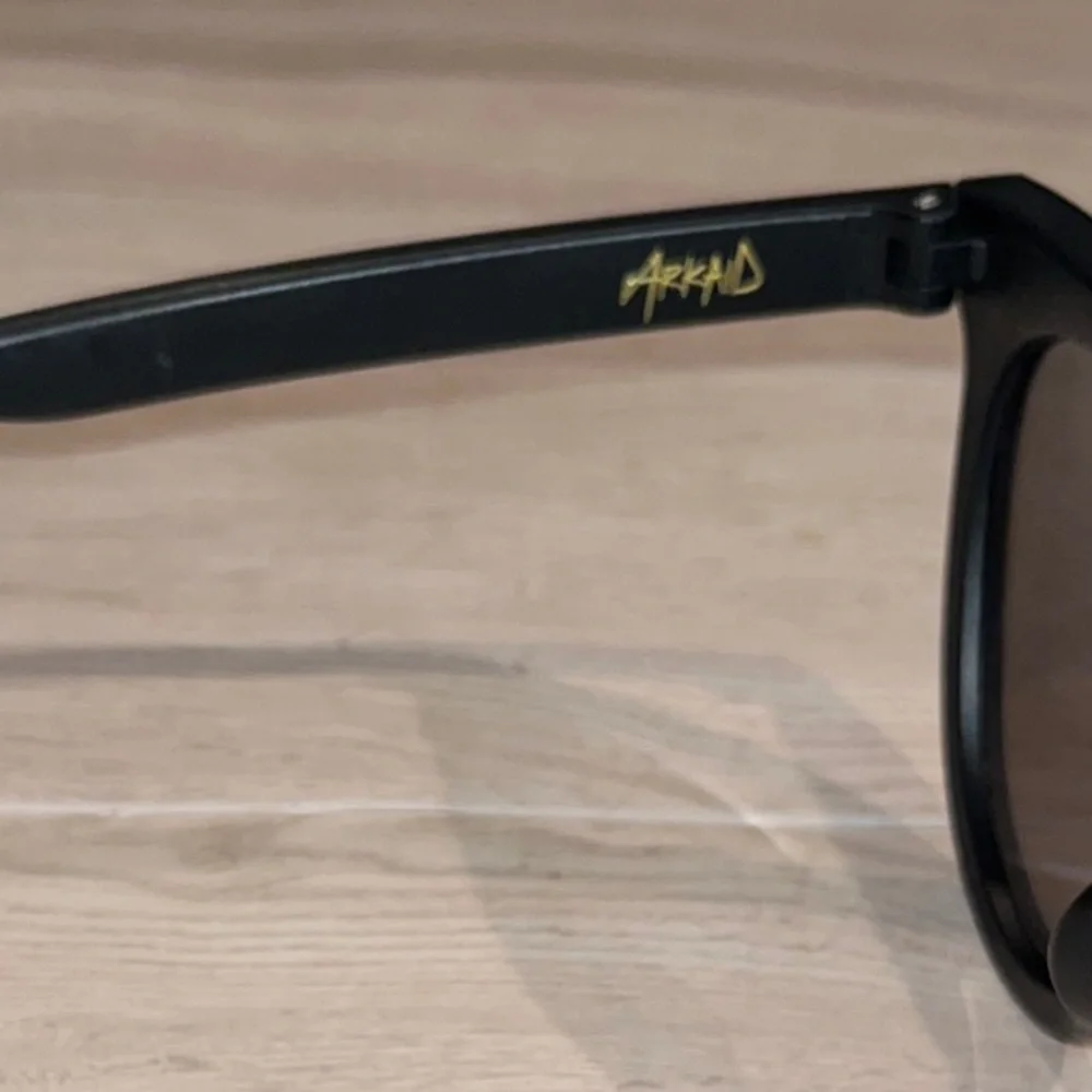Disney Mickey and Minnie Mouse Arkaid Black Sunglasses Set